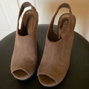 Carlos Santana wedge heel